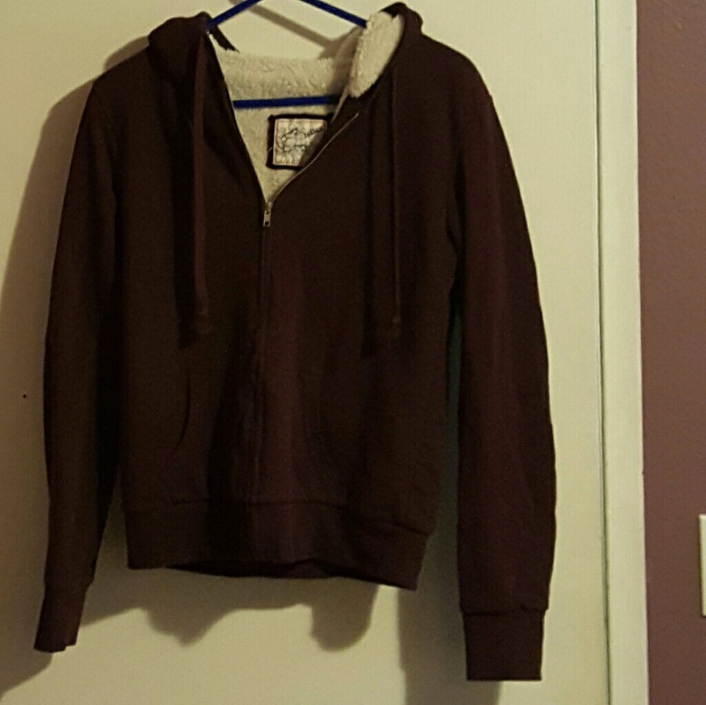 Burgundy fleece hoodie